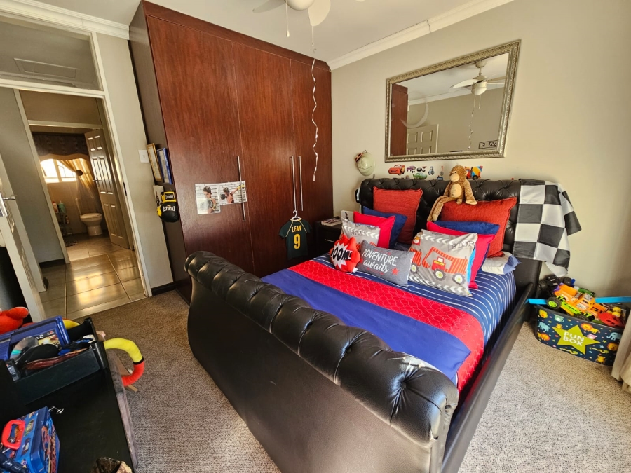 4 Bedroom Property for Sale in Jan Cillierspark Free State